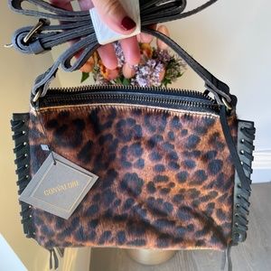 BRAND NEW (DUST BAG INCLUDED TOO) CONVALORE EVERYDAY CROSSBODY IN LEOPARD